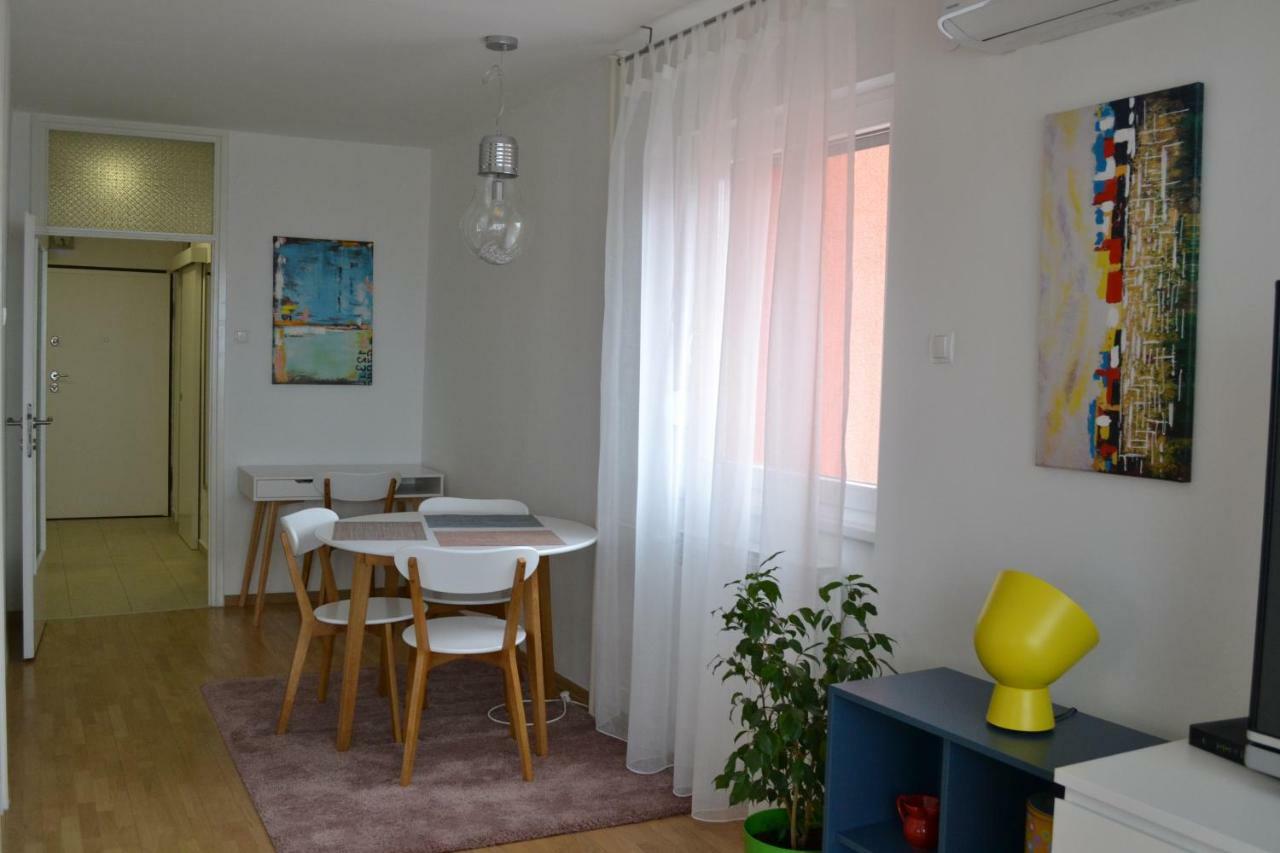 Fly Inn Velika Gorica Exterior photo